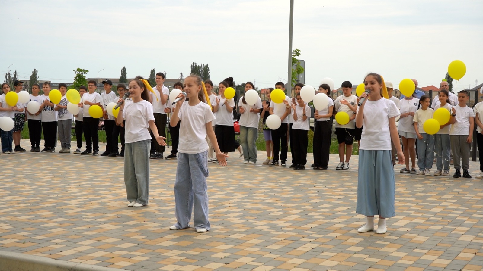 Открытие пришкольных лагерей состоялось в Дербенте