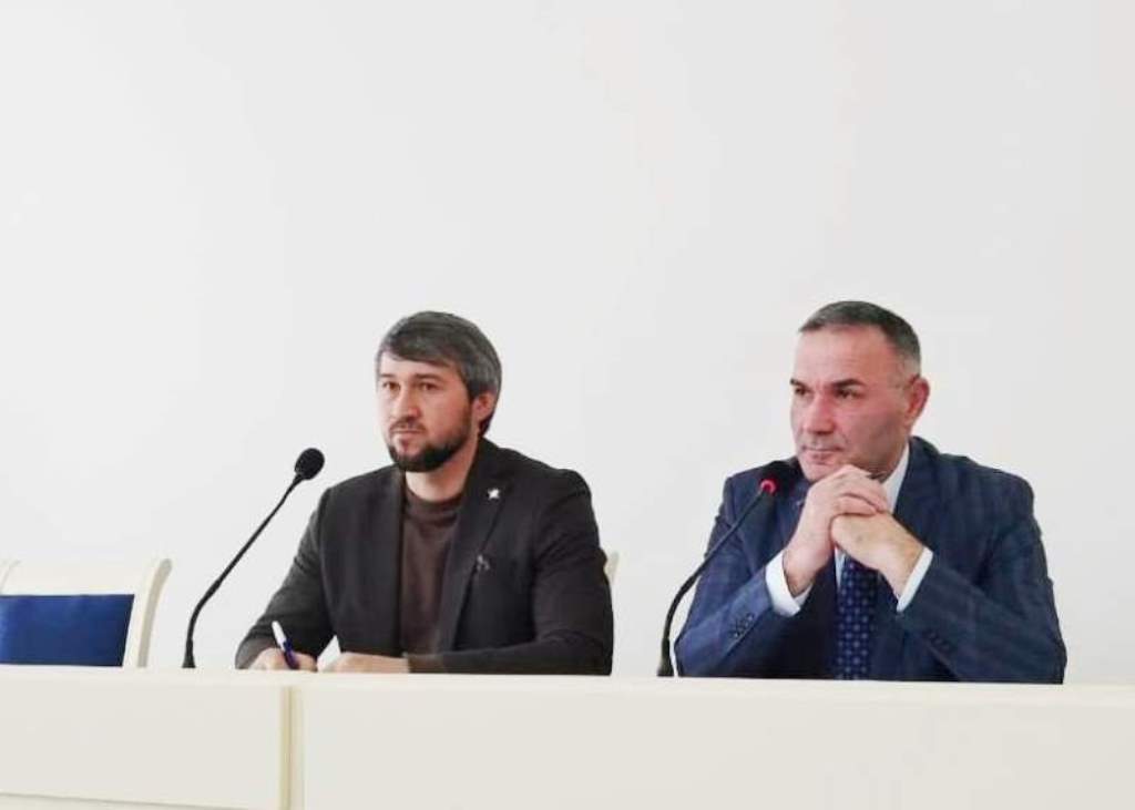 Заместитель Секретаря Совета Безопасности РД провел выездное совещание в Гунибском районе