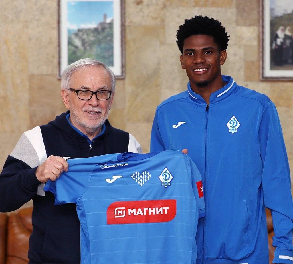 «Динамо» усилилось колумбийским защитником