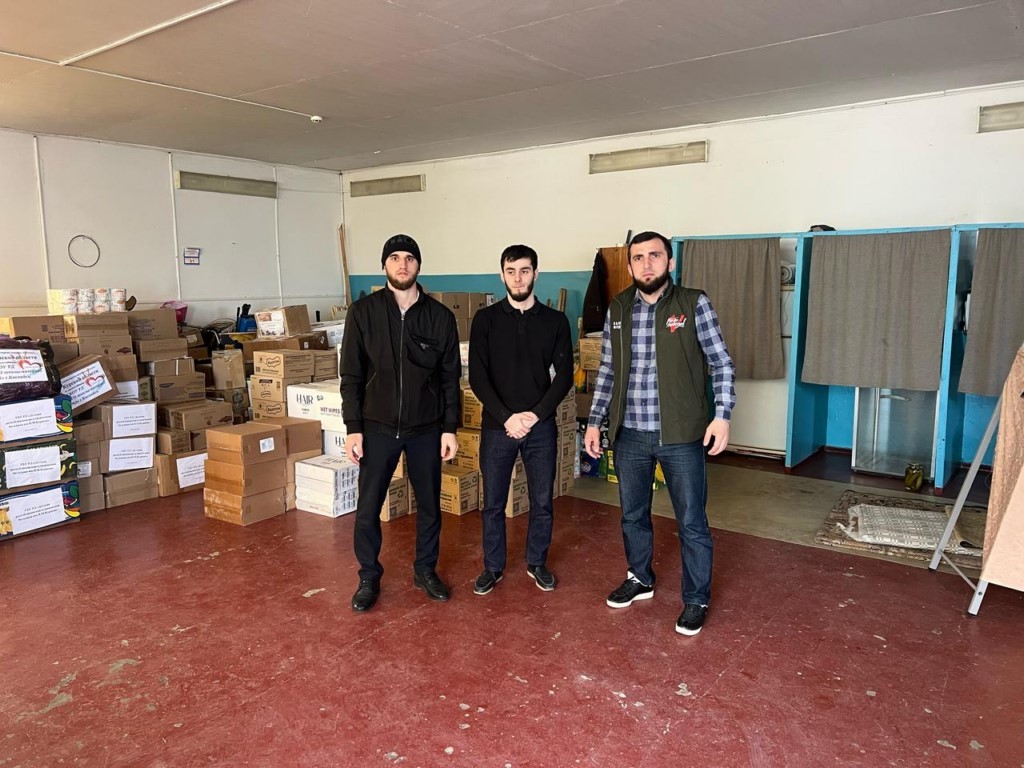 Администрация Кумторкалинского района отправила гуманитарный груз в Курскую область