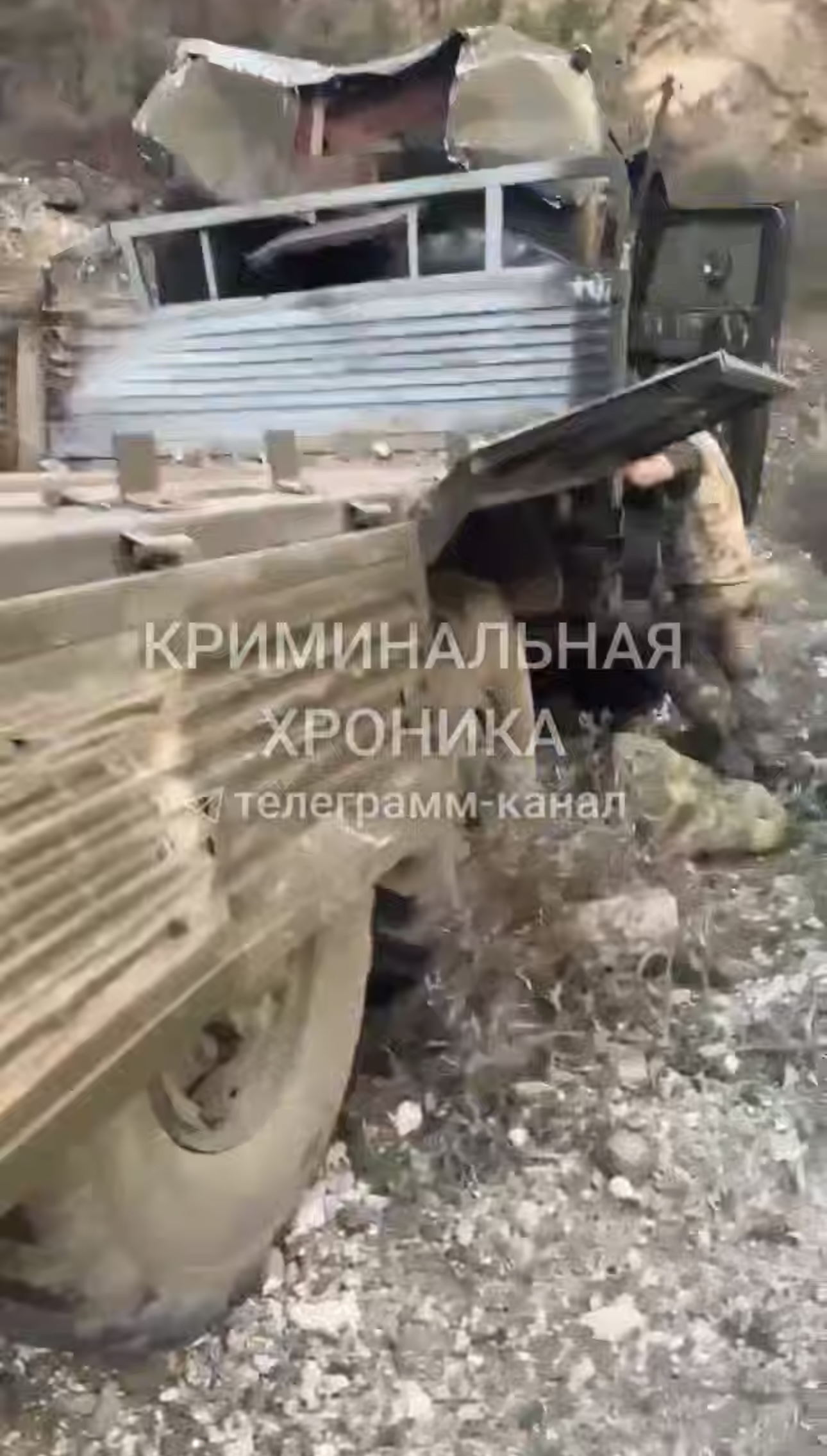 Военный грузовик «Урал» опрокинулся в Дагестане: двое погибли, шестеро пострадали