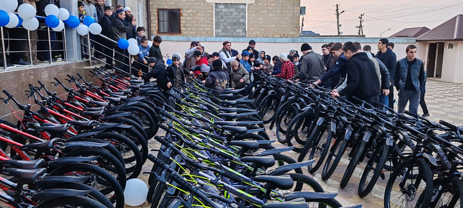 Детям из Учкента, не пропустившим утренние намазы, подарили велосипеды