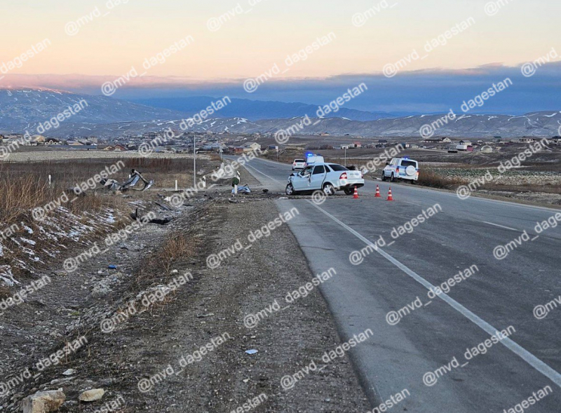 Смертельное ДТП с тремя погибшими произошло в Дагестане
