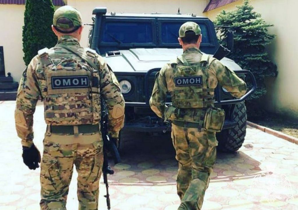 Росгвардейцы задержали дагестанца с мефедроном и «Лирикой»