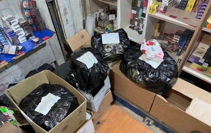 Роспотребнадзор по Дагестану арестовал 700 штук электронных сигарет неизвестного происхождения