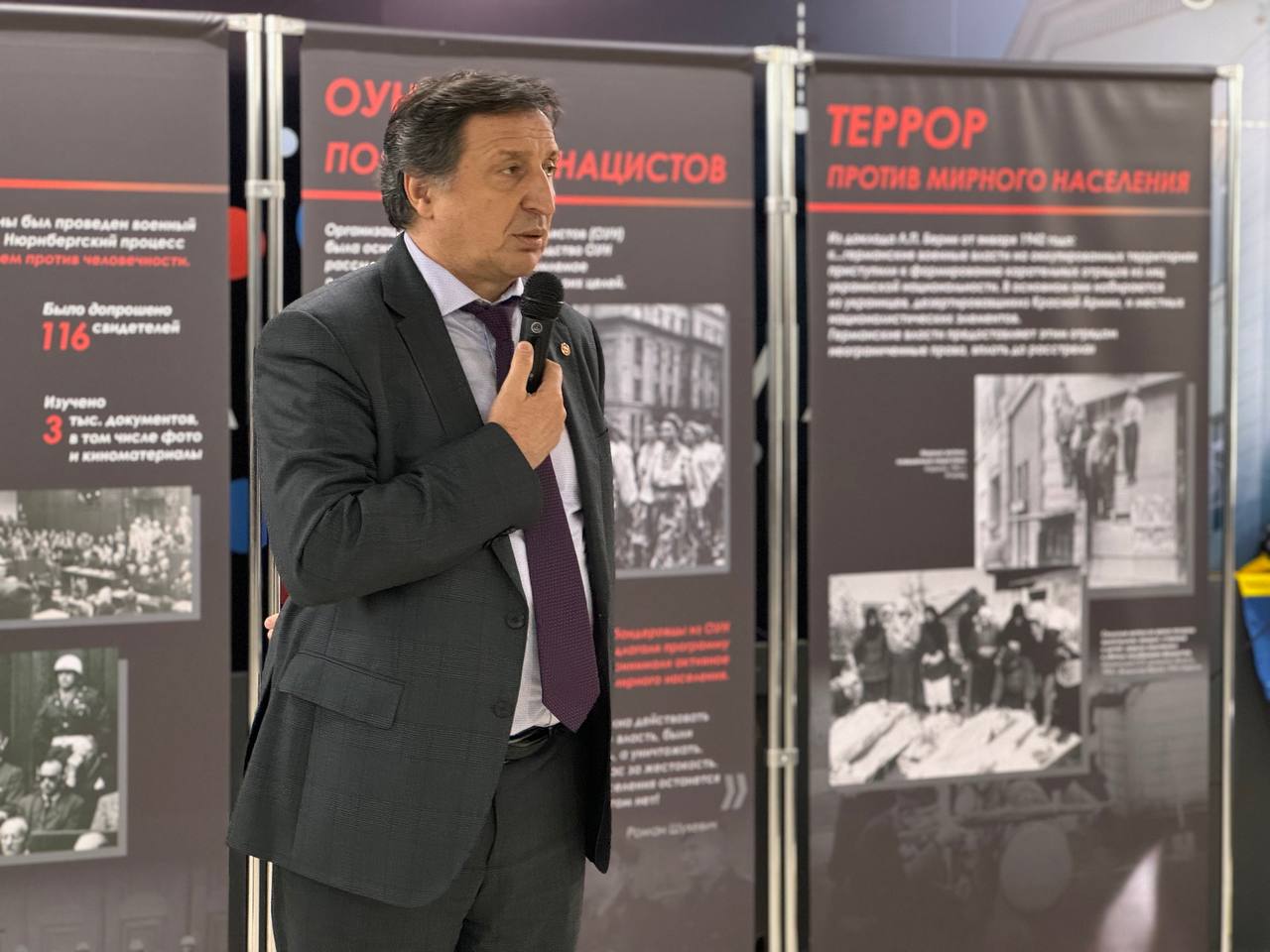 В Махачкале состоялось открытие выставки «Обыкновенный нацизм»