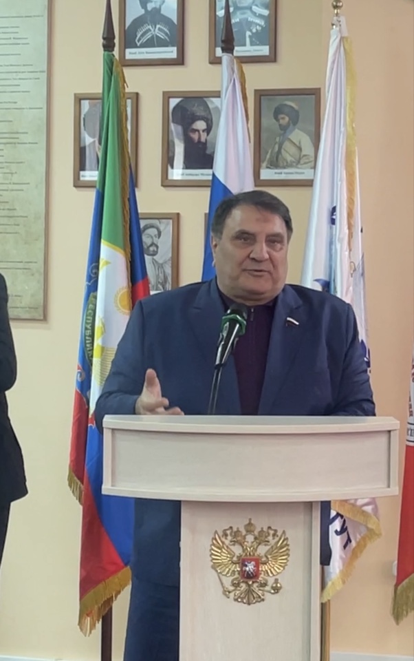 Депутаты от «Единой России» приняли участие в мероприятии, посвященном памяти Имама Шамиля