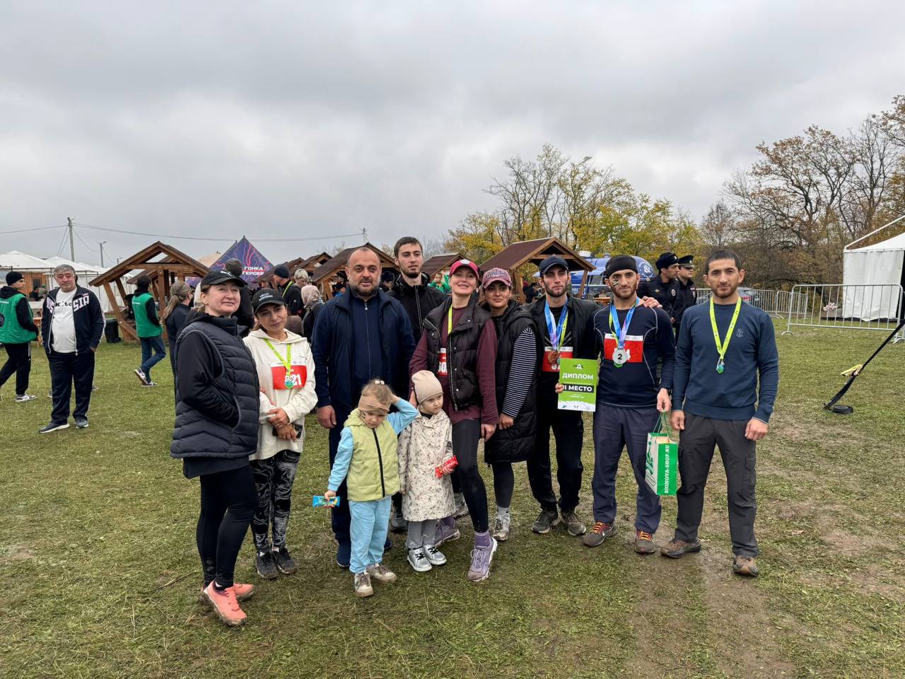 Мэр Буйнакска Махач Абдулмуслимов наградил победителей «Гонки героев»