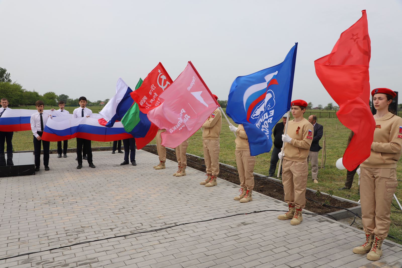 Акция «Сад памяти» прошла в Кизлярском районе