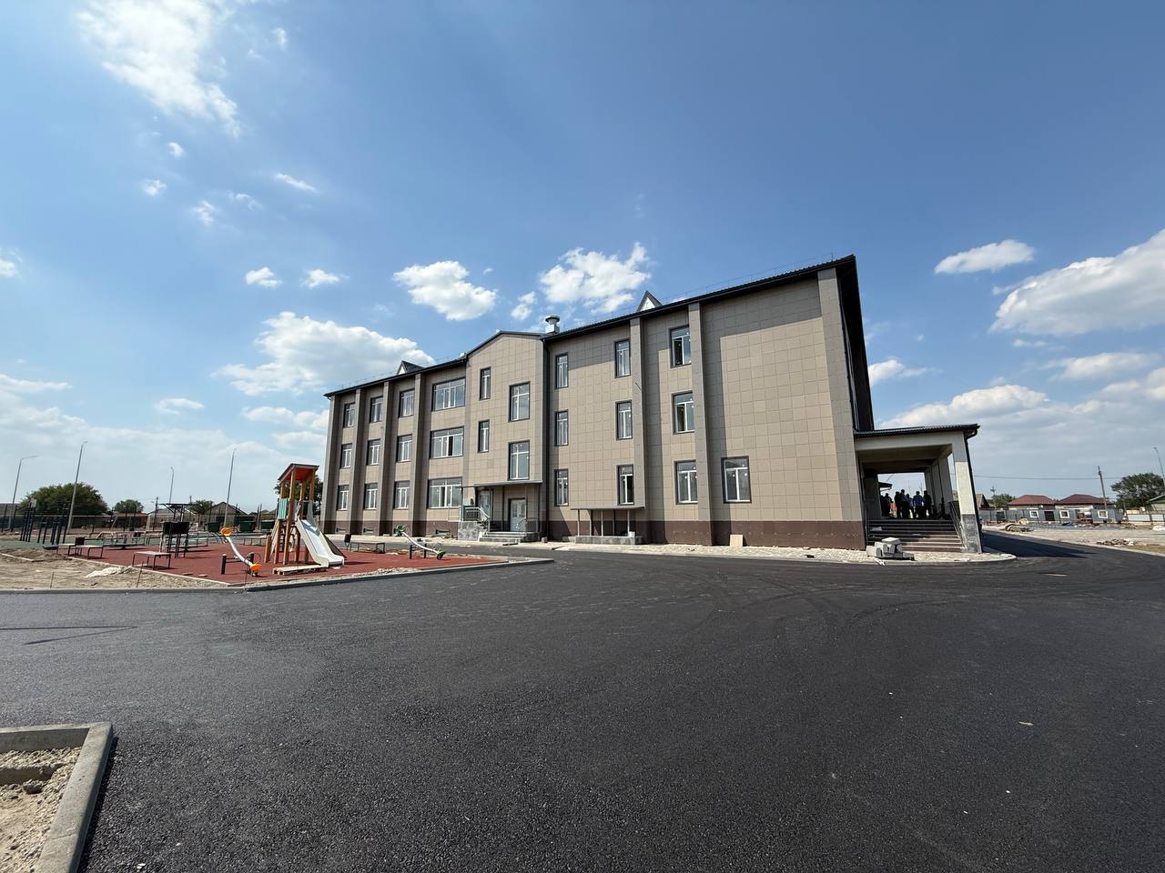 В Дагестане поставлены на кадастровый учет шесть новых школ