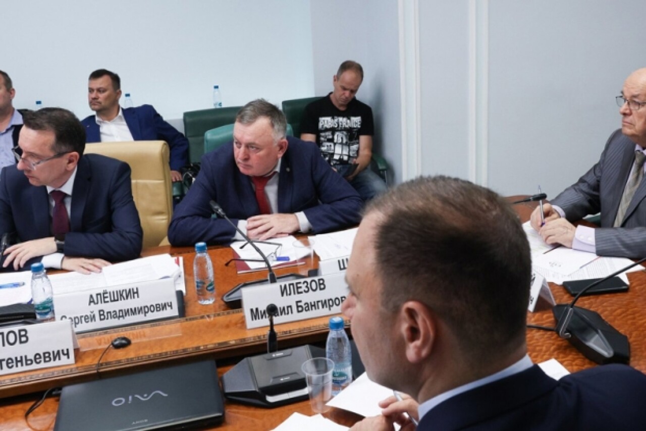 Совет Федерации обсудил совершенствование саморегулирования в строительной отрасли