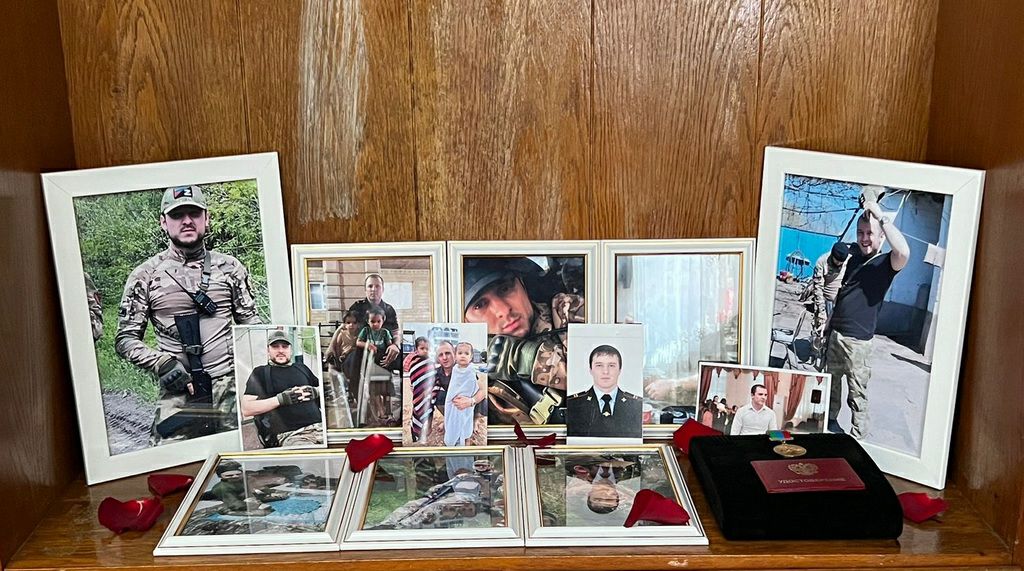 Семью погибшего участника СВО посетили в Казбековском районе