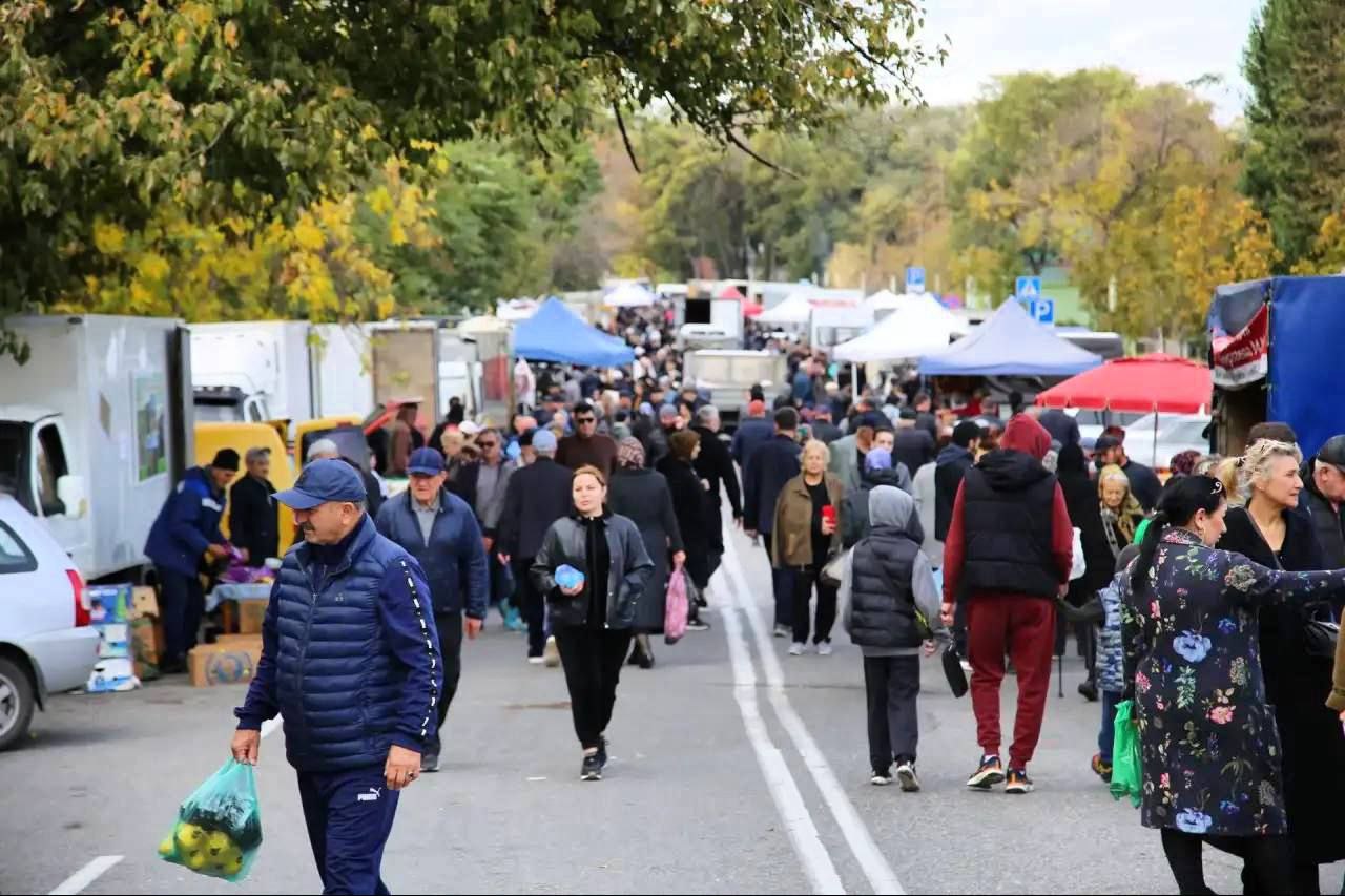 В Махачкале начала работу масштабная сельскохозяйственная ярмарка