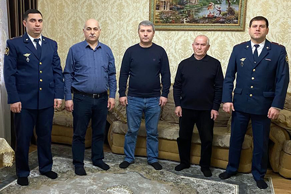 Сотрудники СИЗО в Дагестане поздравили ветеранов с Днем работника УИС