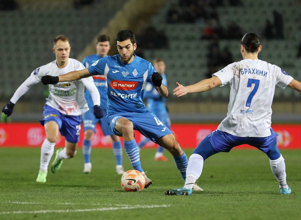 «Динамо» и «Факел» голов не забили