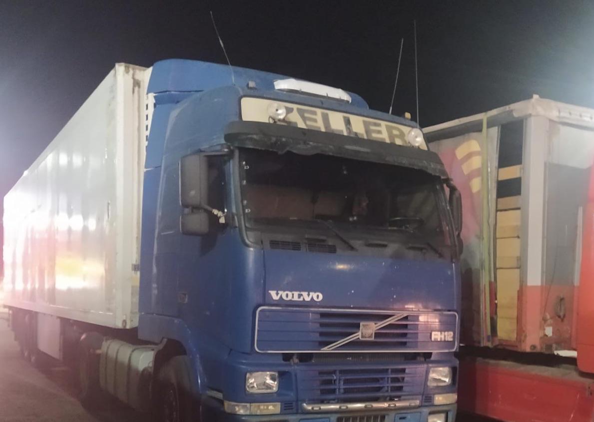 У дагестанца арестовали грузовик за неуплату налогов