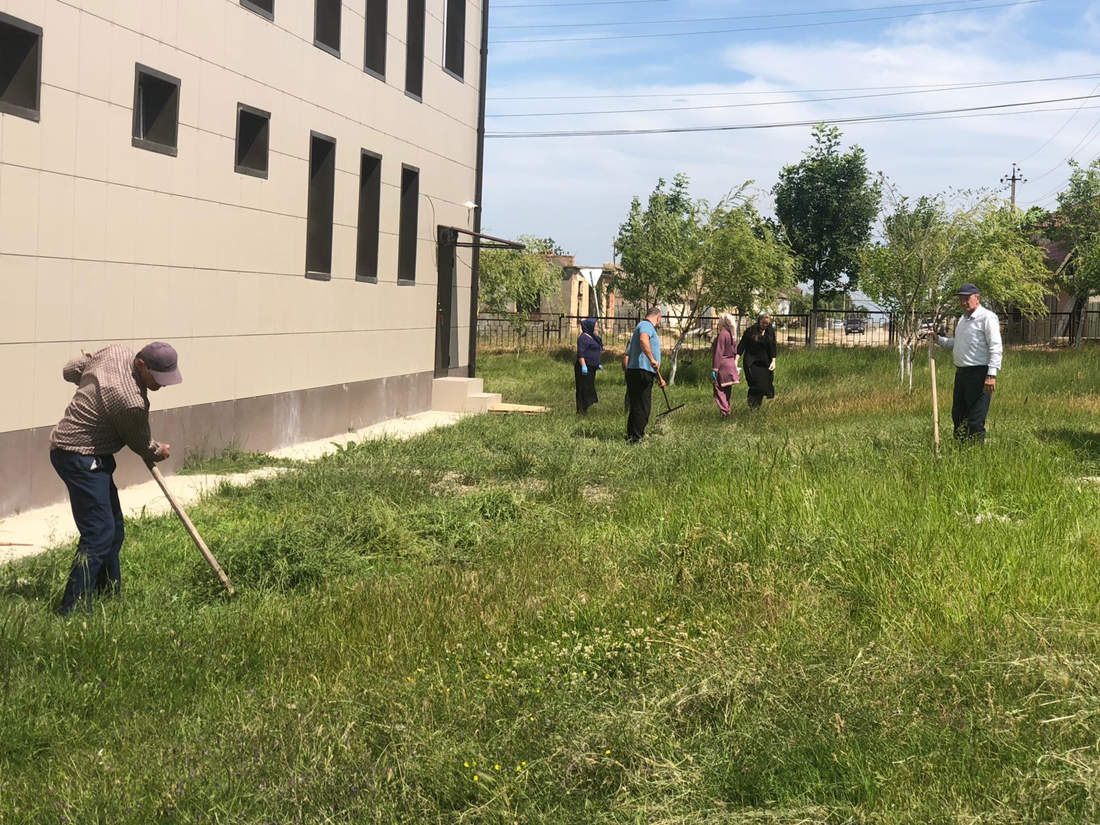 Сотрудники Учкентской детской школы искусств поддержали акцию «Марафон зеленых дел»