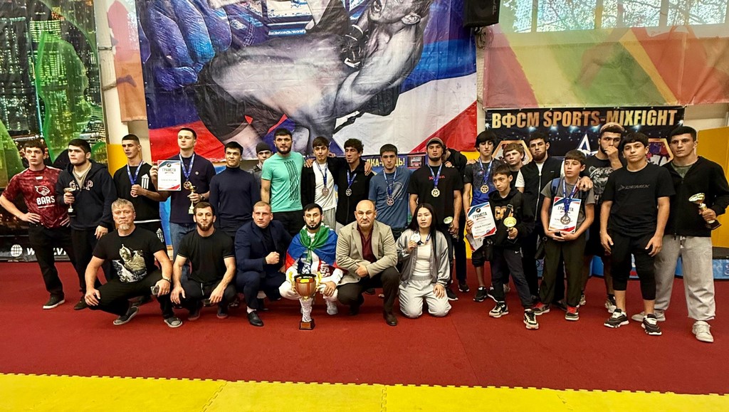 Сборная Дагестана по спортивному миксфайту – сильнейшая на Кубке России