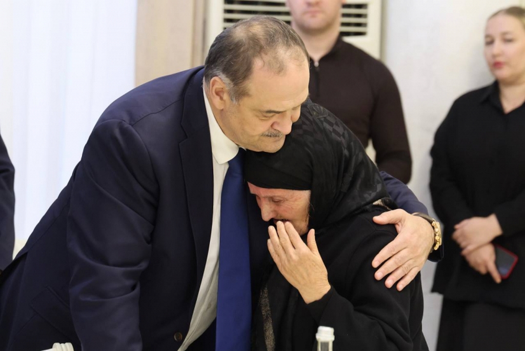 Сергей Меликов встретился с дагестанскими семьями участников СВО