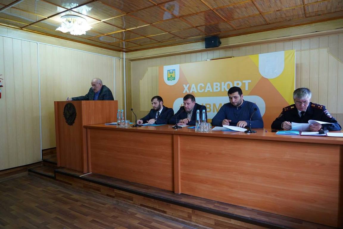 Подготовку к предстоящим выборам Президента России обсудили в Хасавюрте