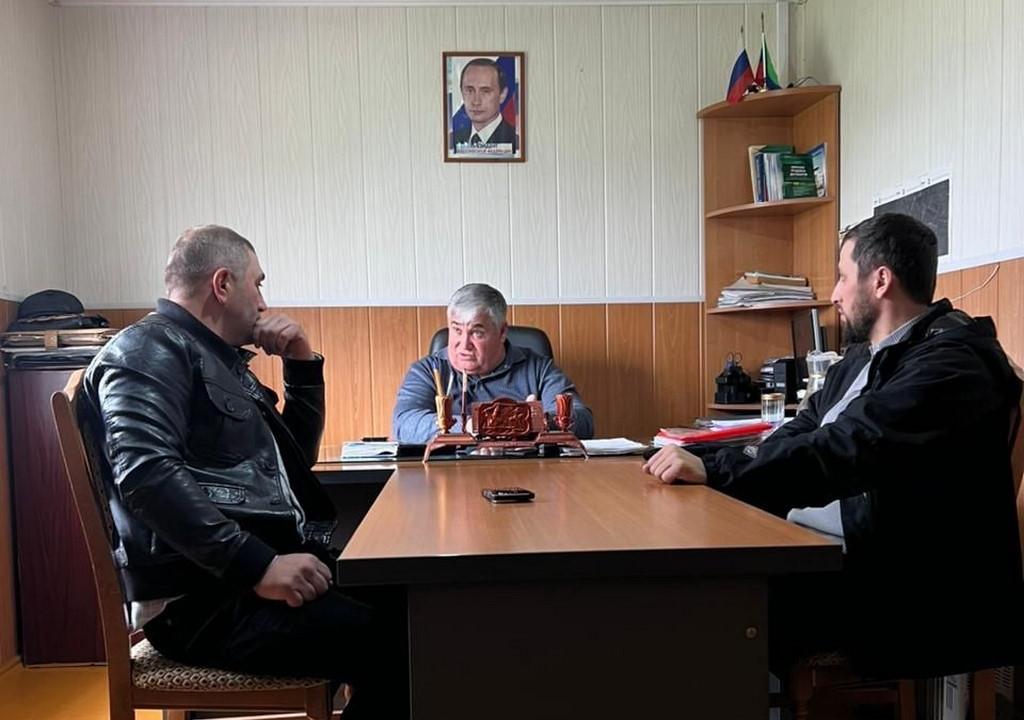 Представители Ассоциации ветеранов СВО и «Память гор» посетили семьи военнослужащих