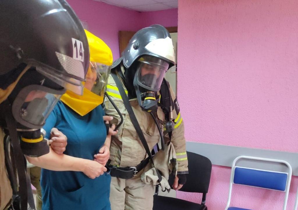 Слаженность действий в условиях ЧС проверили в Кизлярской центральной районной больнице