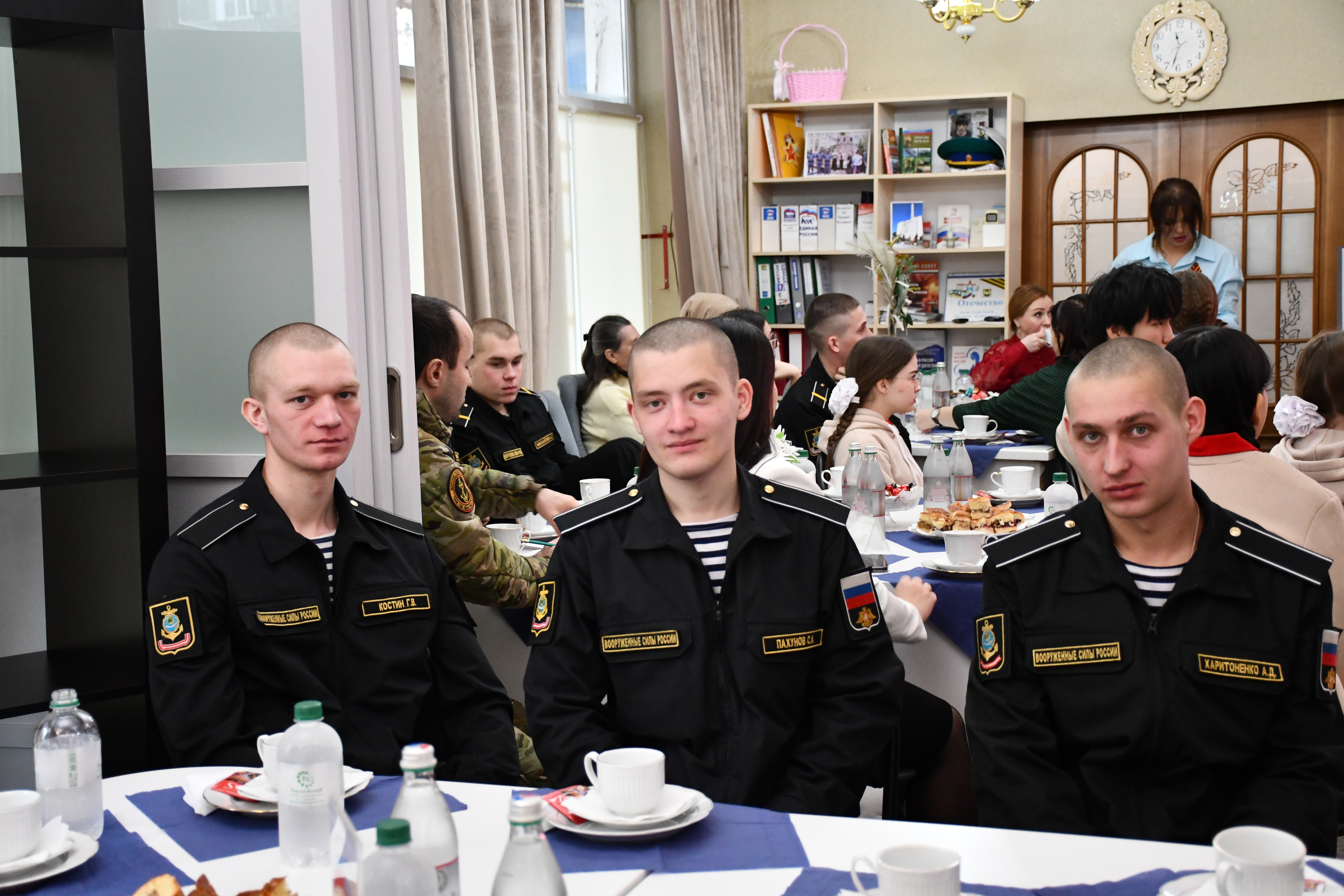 В Каспийске прошло заседание Клуба молодого патриота имени Героя России М. Нурбагандова