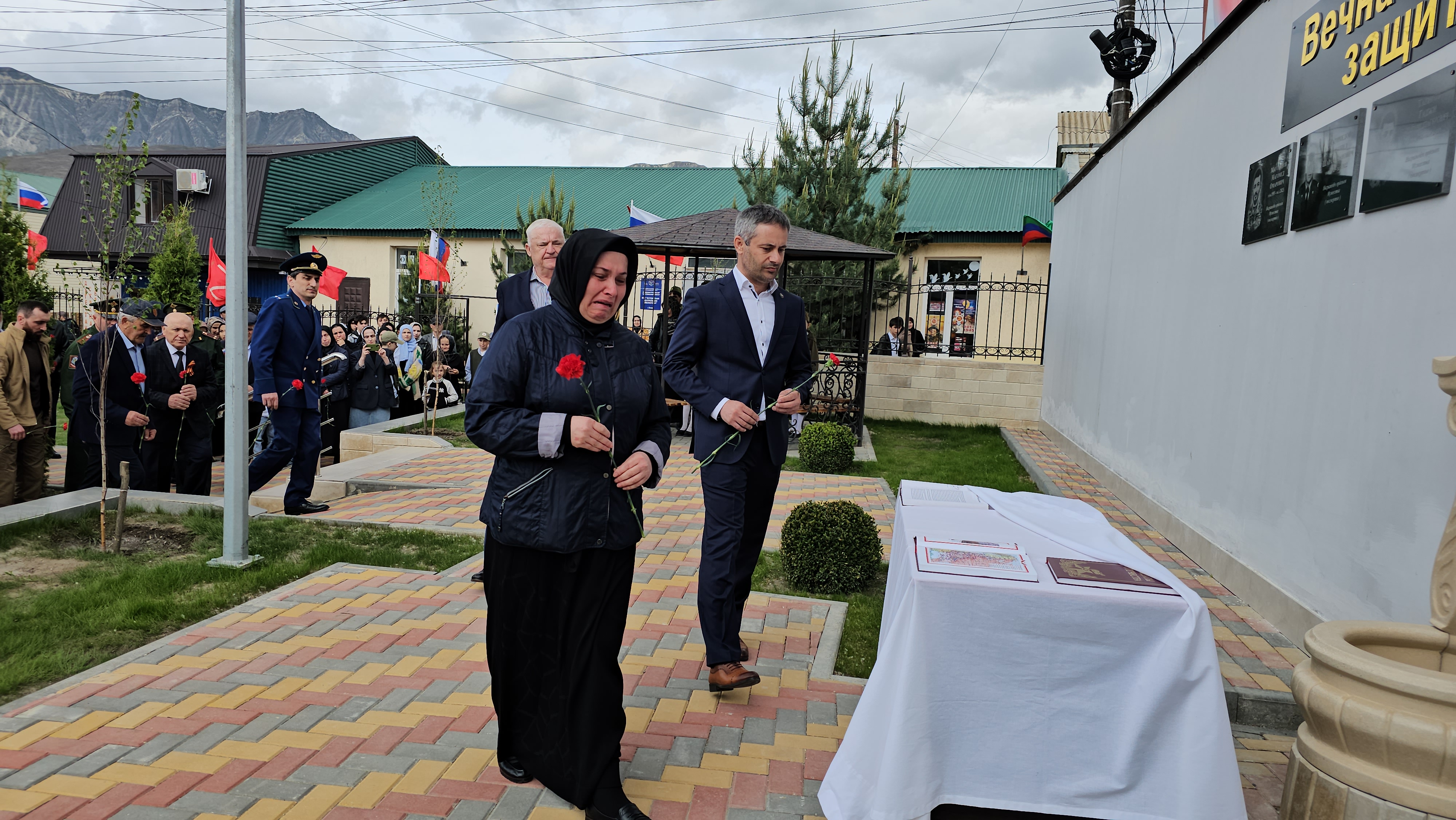 В Ботлихском районе увековечили память участника СВО