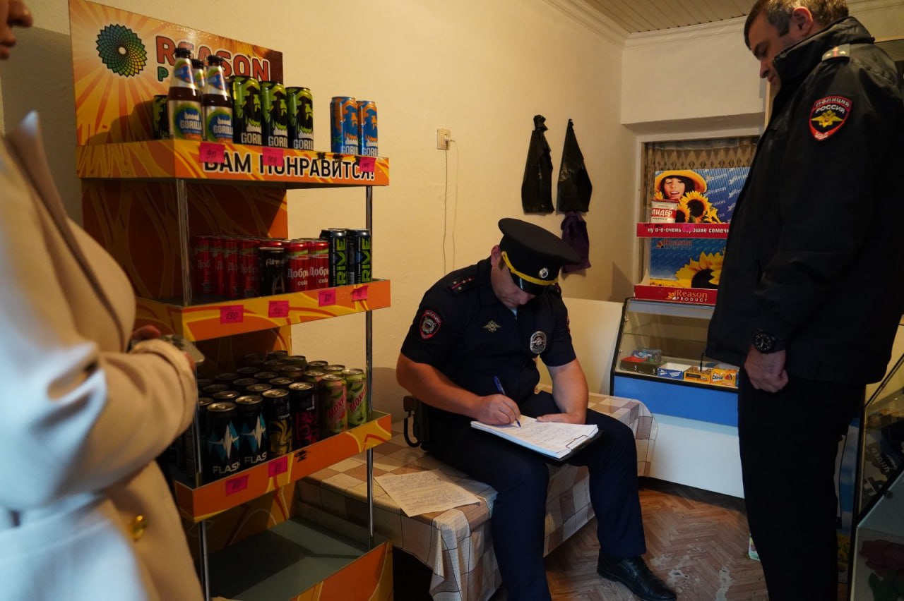 В Хасавюрте прошел рейд по пресечению продажи табака несовершеннолетним