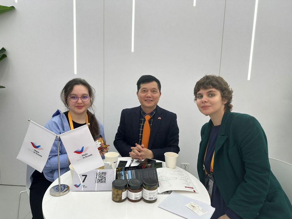 Дагестанская компания участвует в Китайской международной выставке импортных товаров