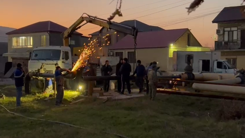 В Махачкале аварийные службы восстановили газоснабжение микрорайона