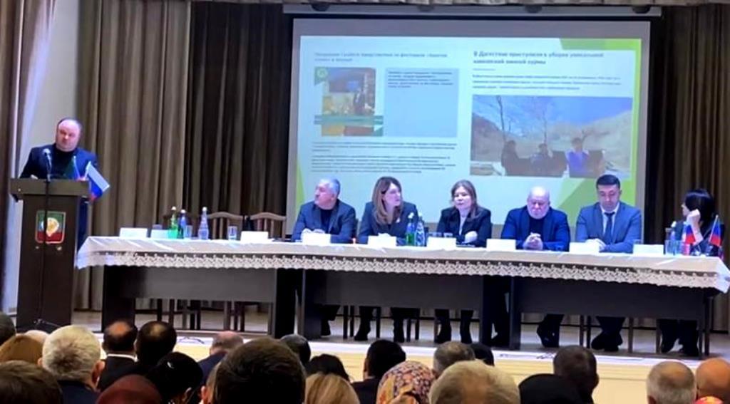 В Гумбетовском районе прошло выездное совещание по вопросам информационной работы