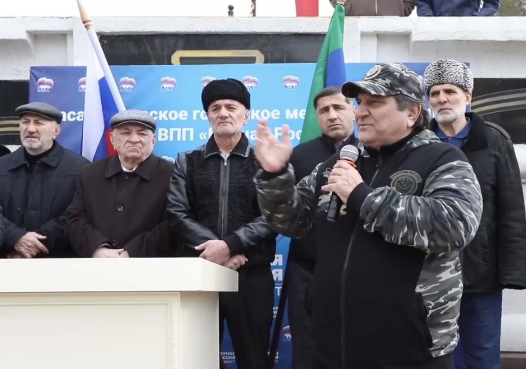 В Хасавюрте прошел легкоатлетический забег в рамках марафона «Сила России»