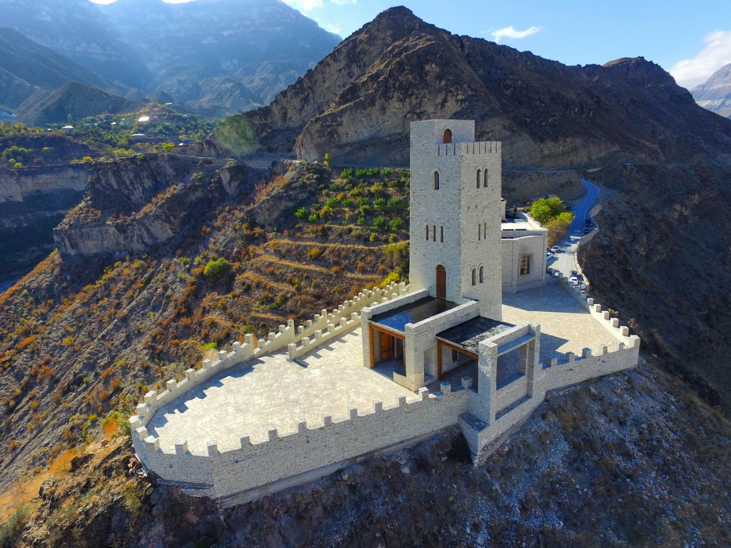 Список аккредитованных экскурсоводов в Дагестане пополнился на 17 человек