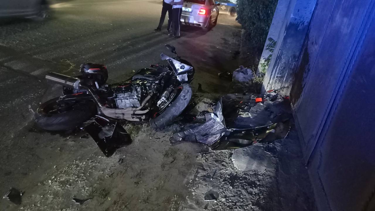 Водитель мотоцикла сбил насмерть пешехода в Махачкале