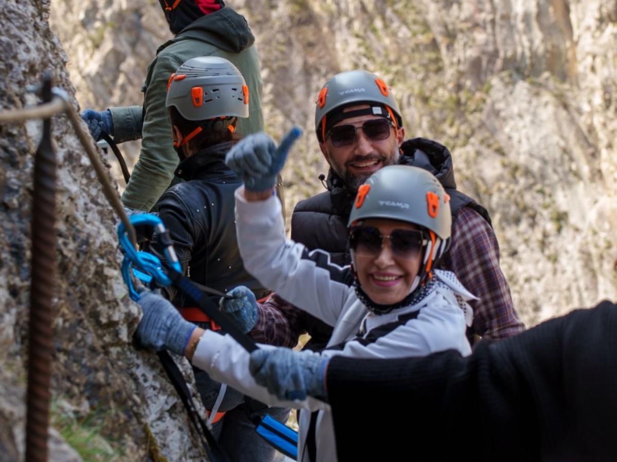 Экстремальная тропа «Виа феррата» открылась на территории экотуркомплекса «Главрыба» в Дагестане