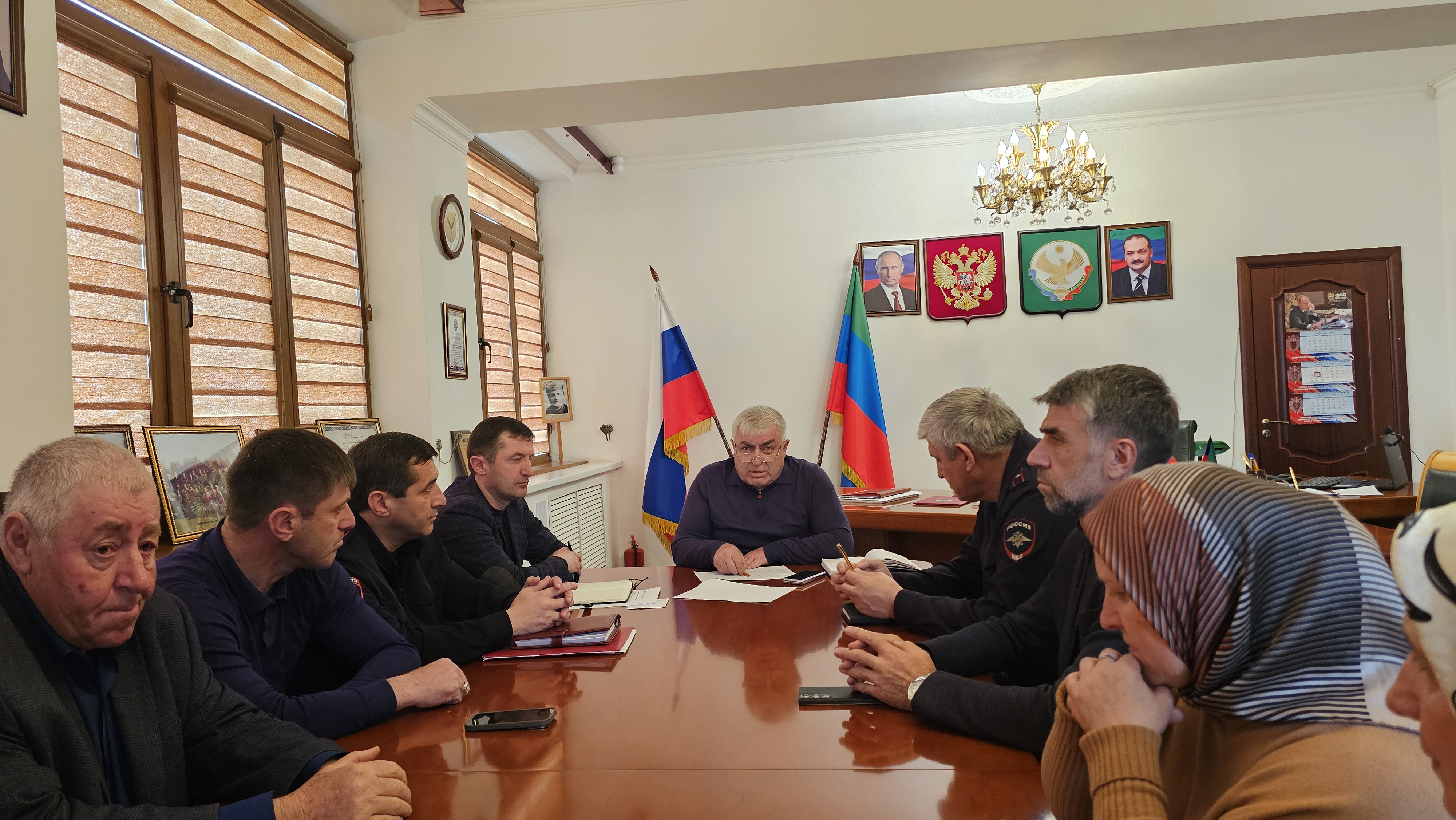 В Ахвахском районе обсудили весенний призыв и подготовку к выборам