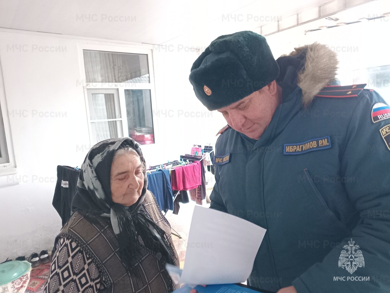 МЧС проводит противопожарные рейды в жилом секторе Дагестанских Огней