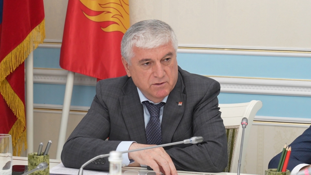 В мэрии Махачкалы провели прием граждан по актуальным вопросам