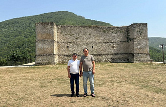 В Табасаранском районе прошла встреча главы муниципалитета с командиром батальона «Каспий»