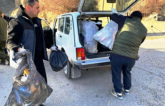 Сотрудники ОМВД России по Гунибскому району организовали субботник