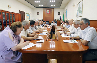 Вопросы социально-экономического развития муниципалитета обсудили в Табасаранском районе