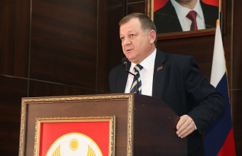 Председателем Казбековского райсобрания избран Гирисхан Гирисханов