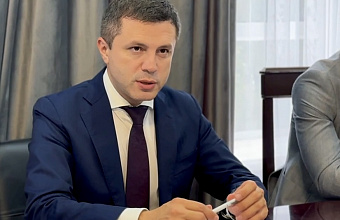 Министр промышленности и торговли РД провел прием граждан в Южно-Сухокумске