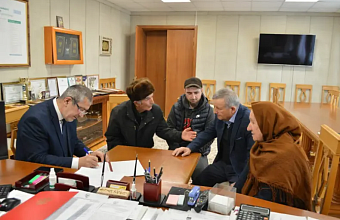 Глава Каякентского района провел личный прием граждан