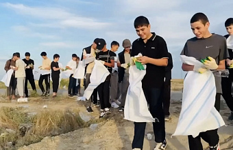 В Южно-Сухокумске прошел массовый субботник