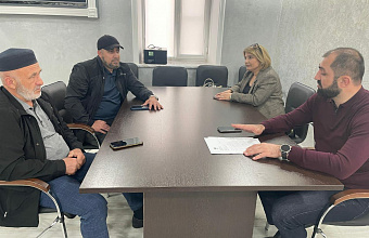 Представители ДРОО «Память Гор» в Каякентском районе встретились с семьями участников СВО