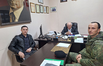 В Карабудахкентском районе участнику СВО помогли решить вопрос с догазификацией жилья