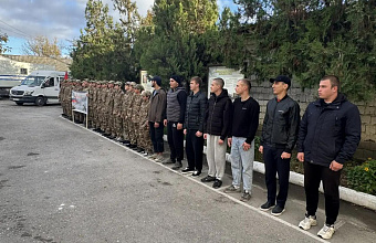 В Кизлярском районе состоялась первая отправка новобранцев в рамках осеннего призыва-2025