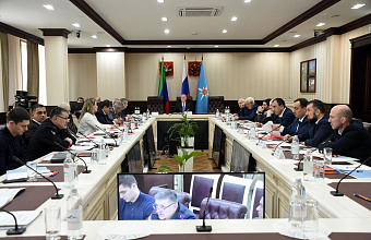 Комитет НС РД по законодательству, законности, государственному строительству, местному самоуправлению и регламенту провел выездное заседание